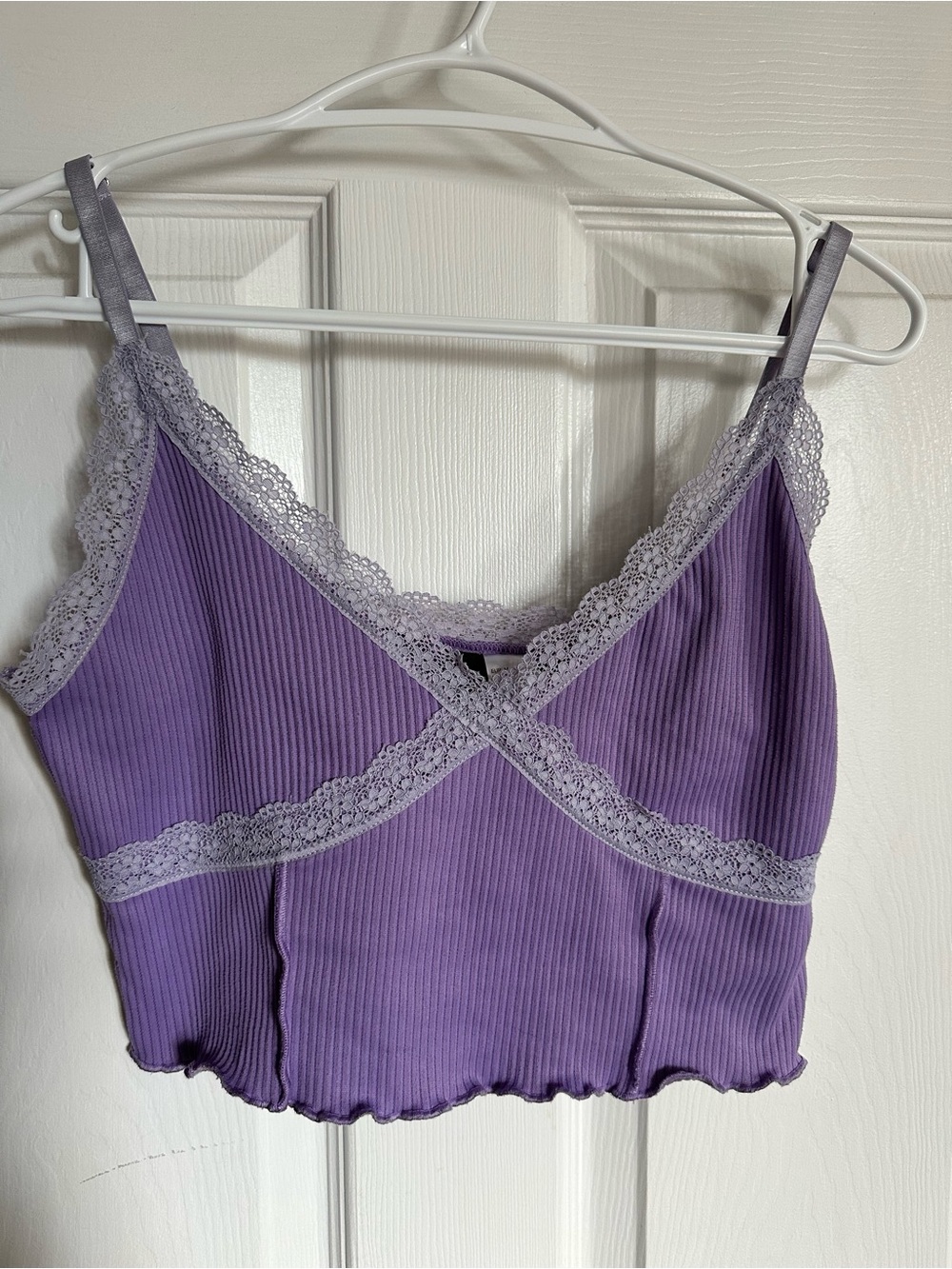 H&M women’s cropped tank